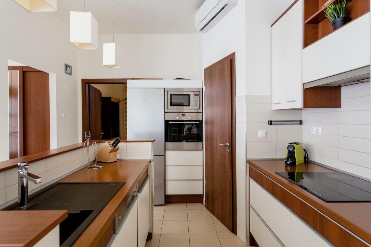 Downtown Delight Near The Basilica Apartment บูดาเปสต์ ภายนอก รูปภาพ